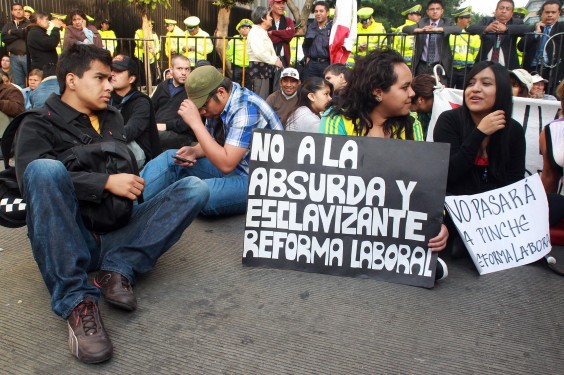 Protestas Contra La Reforma Laboral En El Distrito Federal Fotografía Notimex