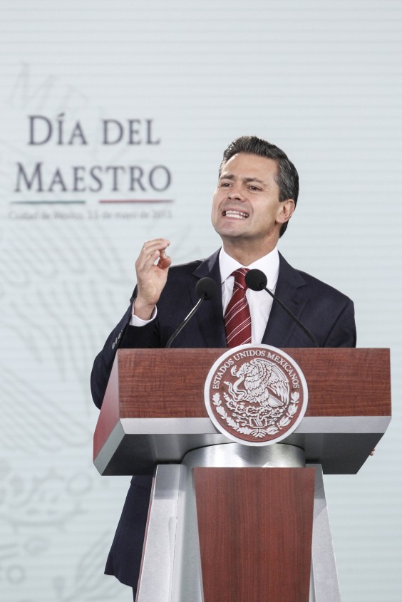 EPN_Dia_del_Maestro-7