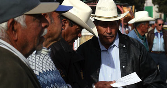 El pago a largo plazo de una seguridad social o de una pensión universal a los adultos mayores está en riesgo por el recorte realizado al gasto público. Foto: Cuartoscuro