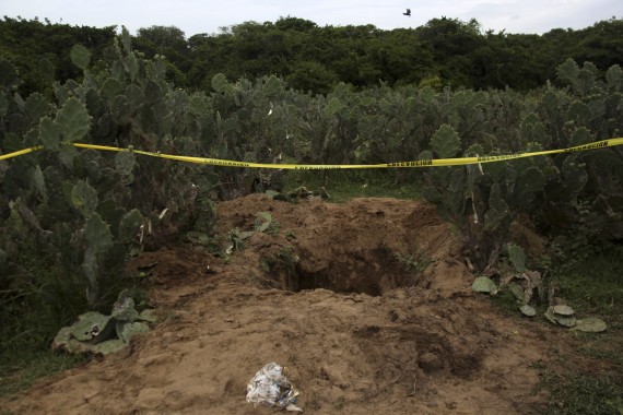 Decenas De Fosas Han Sido Localizadas En Municipios De Guerrero Durante Los últimos Meses Luego De La Desaparición De Normalistas De Ayotzinapa Foto Cuartoscuro