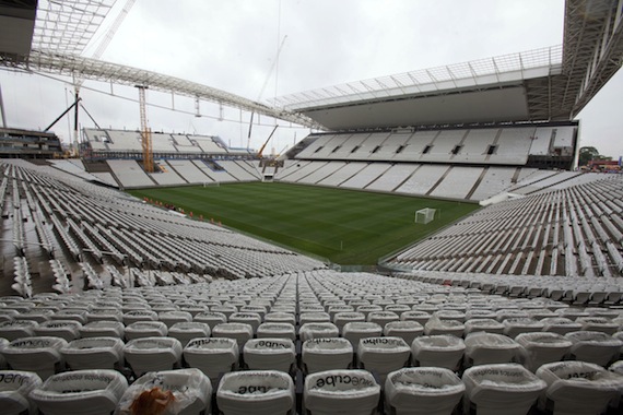 El estadio Arena Corinthians, también conocido como Itaquerão, en Sao Paulo, será la sede inaugural del Mundial 2014. Foto: EFE