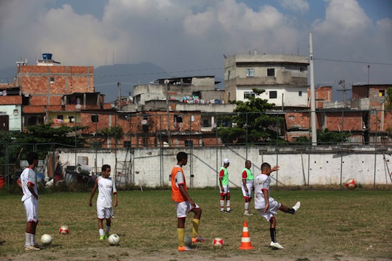 Favela del Complejo de Manguinhos, en Rio de Janeiro. Foto: EFE