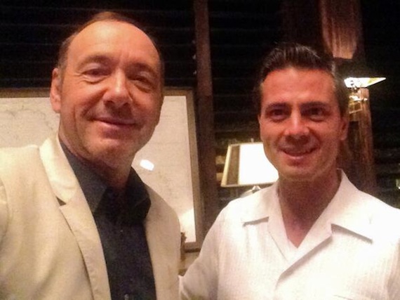 Foto vía Twitter: @KevinSpacey 