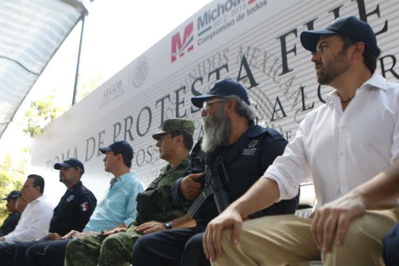 Dede ayer, las autodefensas de Michoacán son la Fuerza Rural del Estado. Foto: Francisco Cañedo, SinEmbargo