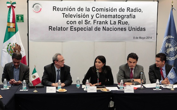 Reunión de la Comisión de Radio, Televisión y Cinematografía con el relator de la ONU, Frank La Rue. Foto: Senado