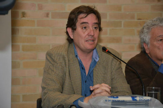 Luis García Montero leerá poesía de su amigo José Emilio Pacheco. Foto: Facebook