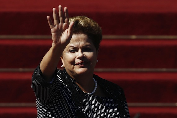 El Banco Central ha mostrado su rechazo a la posible reelección de Dilma Rousseff haciendo presión sobre la bolsa de valores brasileña. Foto: EFE