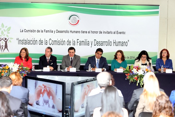 El pasado jueves 12 de junio se instaló la Comisión de la Familia y Desarrollo Humano. Foto: PAN Senado