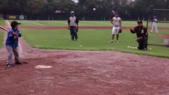 La Imagen Que Publicó López Obrador El Pasado Miércoles De Julio Sobre El Entrenamiento De Su Hijo Menor Foto Wwwfacebookcomamlo