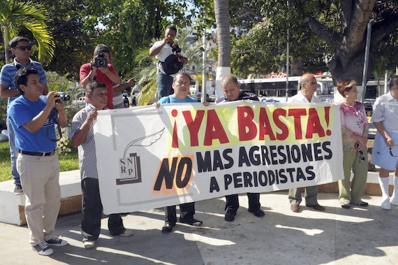 La Violencia Contra Comunicadores Y Activistas Es Otro De Los Casos En Los Que Se Le Acusa a La Cndh De Ser Omisa Foto Cuartoscuro