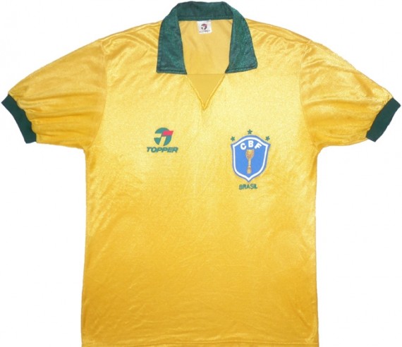 Jersey clásico de Brasil. Foto:classicfootballshirts.co.uk