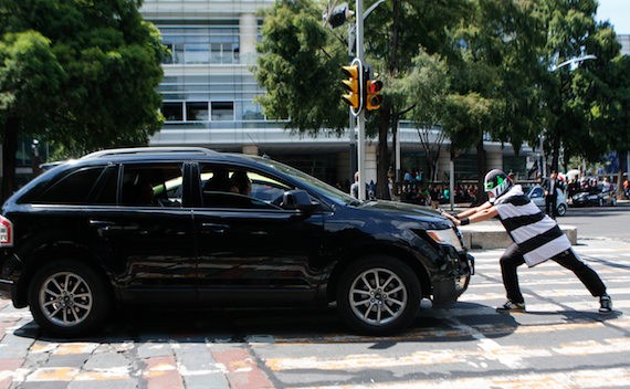 Personajes Como Peatónito Se Han Adjudicado Una Obligación Que Los Agentes De Tránsito Poco Atienden Defender a Los Ciudadanos De Los Automóviles Foto Francisco Cañedo Sinembargo