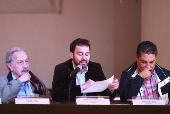 Una docena de organizaciones civiles nacionales e internacionales acusó al Gobernador de Sonora, Guillermo Padrés Elías, de emprenden una campaña “racista y de odio” en contra de los yaquis. Foto: Antonio Cruz, SinEmbargo