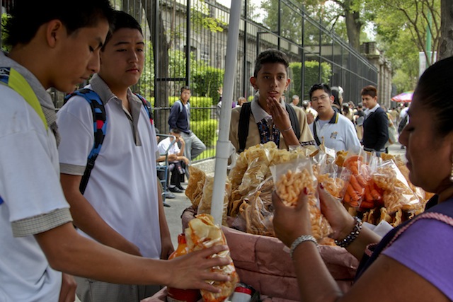 Estudios demuestran que se puede hacer adicto a la comida chatarra Foto: Cuartoscuro