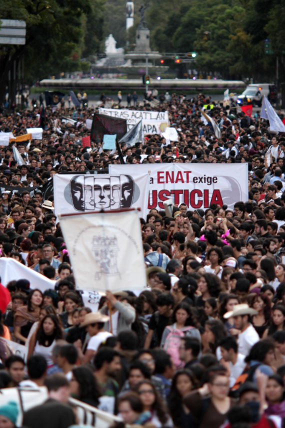 Autoridades Capitalinas Cifraron En Mil El Número De Asistentes a La Marcha Foto Francisco Cañedo Sinembargo