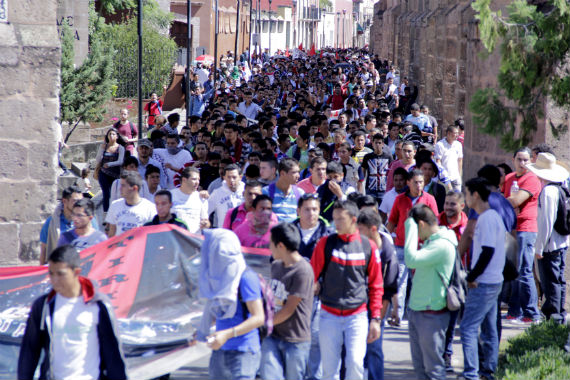 Miles Estudiantes Marcharon En Morelia Michoacán Foto Cuartoscuro