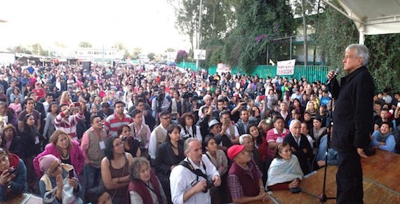 Foto: Facebook de AMLO. 