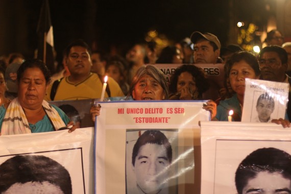 Los Padres De Los Encabezan La última Marcha Del Foto Francisco Cañedo Sinembargo