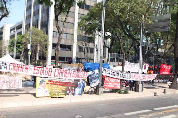 Plantón Frente a La Pgr Foto Francisco Cañedo Sinembargo