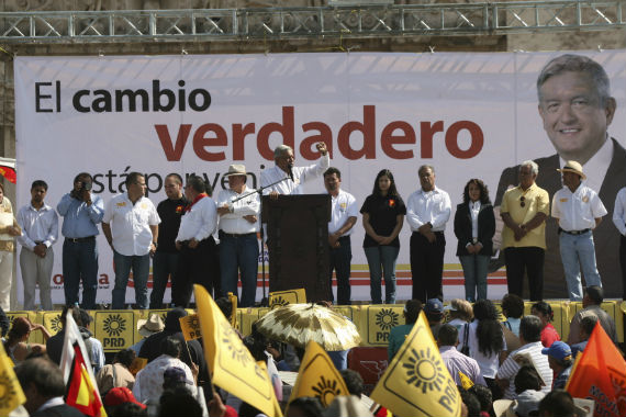 Morena disputará con el PRD el bastión perredista: Distrito Federal. Foto: Cuartoscuro