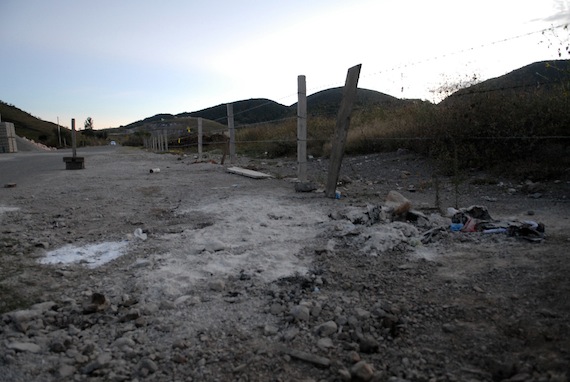 En Guerrero miembros de la UPOEG y familiares de víctimas de desaparecidos han hallado decenas de fosas clandestinas. Foto: Cuartoscuro 