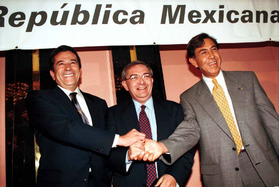 En 1997 compitieron por la Jefatura de Gobierno del DF, Alfredo del Mazo por el PRI, Carlos Castillo Peraza por el PAN y Cuauhtémoc Cárdens por el PRD. Foto: Cuartoscuro