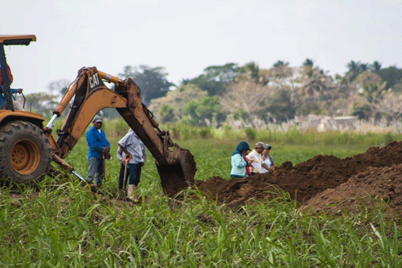 Equipo de búsqueda de la PGR. Foto: Blog Expediente, especial para SinEmbargo