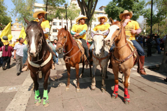 Los Simpatizantes De Héctor Guijosa Quien Aspira a Ser Delegado De Magdalena Contreras Por Segunda Ocasión Hasta Llevaron Caballos Foto Francisco Cañedo Sinembargo