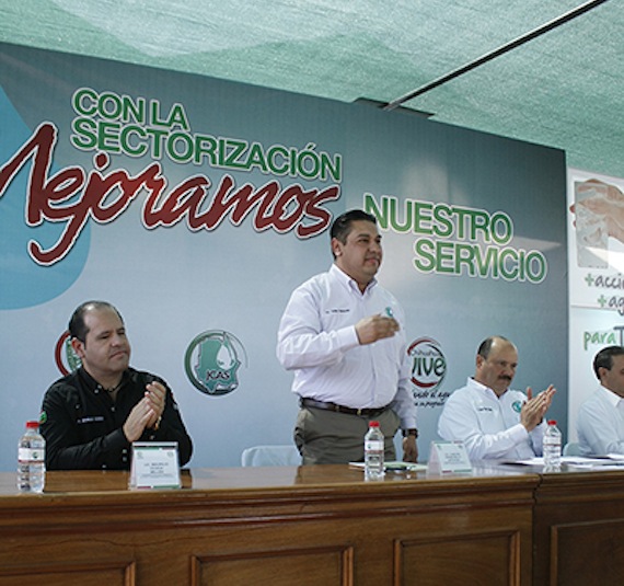 En menos de dos años y medio, Carlos Hermosillo adquirió propiedades con valor de 13 millones. Foto: Gobierno Chihuahua.