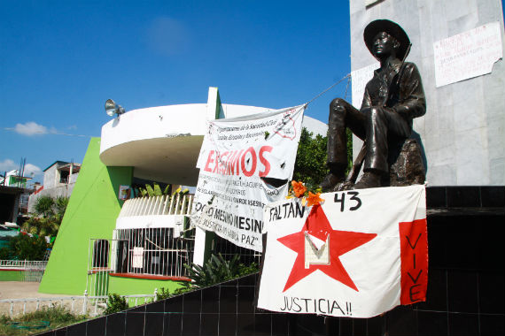 No Se Trata Sólo De Los Desaparecidos De Guerrero Sino De Los De El País Entero Así Lo Subraya Pizarro Chávez Quien Ve En La Indignación Social Que Ha Provocado El Caso De Los Normalistas Y La Herida Que Ha Reabierto Sobre Las Desapariciones Forzadas Una Plataforma Para Convocar a La Sociedad Ya No Sólo a Movilizarse Sino a Organizarse Foto Antonio Cruz Sinembargo