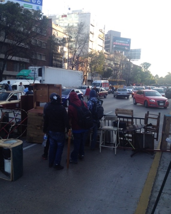 Bloqueo De Los Manifestantes Foto Sinembargo Especial