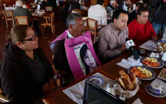 Los padres de la menor desaparecida ofrecieron una conferencia de prensa. Foto: El Diario