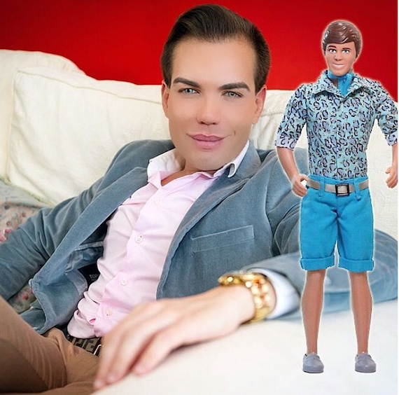 Rodrigo Alves ha sido nombrado el nuevo "Muñeco Ken Humano". Foto: Instagram