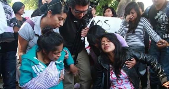 Cinco de los ocho jóvenes aparecieron públicamente casi 24 horas después de la agresión con golpes y signos de tortura. Foto: Especial