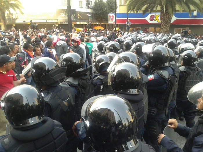 Los profesores de la CNTE  denunciaron al GDF de intimidarlos. Foto: SinEmbargo.