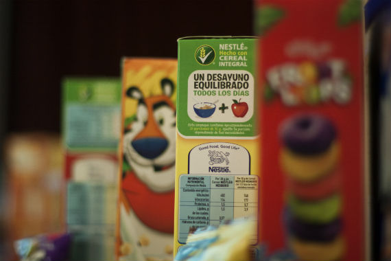 Greenpace detectó que los cereales Kellogs contienen ingredientes o derivados de cultivos "sospechosos" o transgénicos. Foto: Cuartoscuro. 