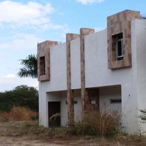 El conjunto de edificios albergaba las oficinas del Chayo. Foto Humberto Padgett SinEmbargo.