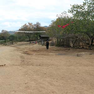 A El Sandoval se llega por caminos de terraceri?a. Las mismas 