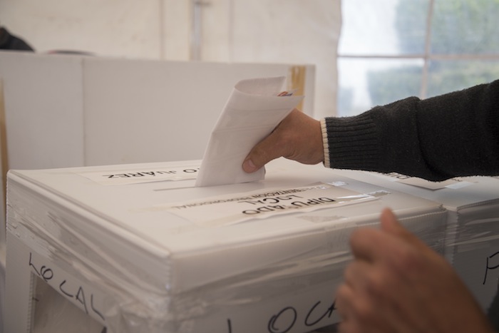 En el proceso electoral que se llevará a cabo en 17 de las 32 entidades de la República Mexicana se elegirán 500 diputados federales, los gobiernos de 9 estados y mil 532 cargos locales. Foto: Cuartoscuro.