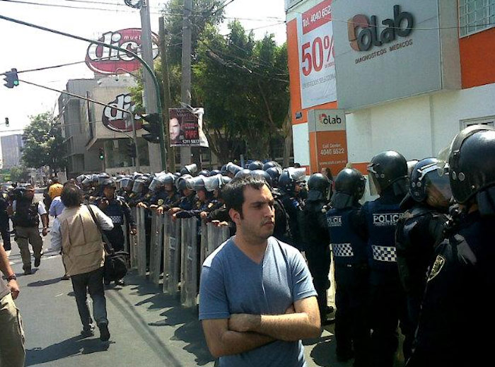 Policías Durante La Protesta Del Domingo Foto Twitter