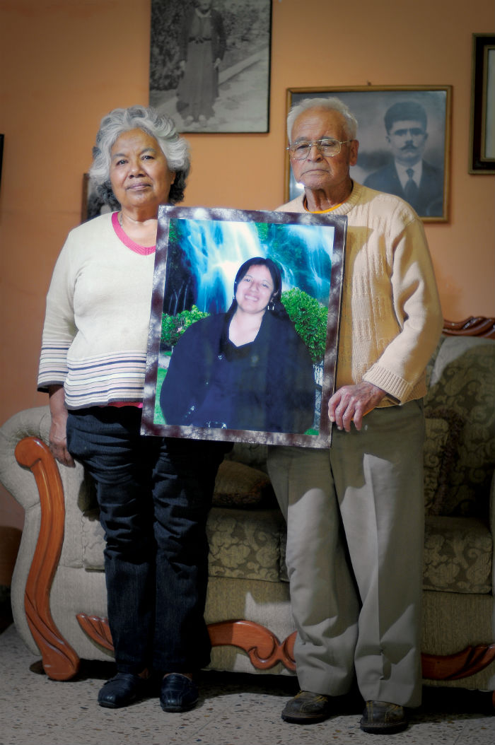 Irinea y Lauro, los padres de Mariana. Foto: Humberto Padgett, SinEmbargo