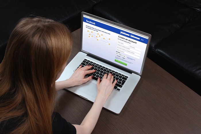 La mayoría de los mexicanos pasan cerca de seis horas en Facebook. Foto: Shutterstock