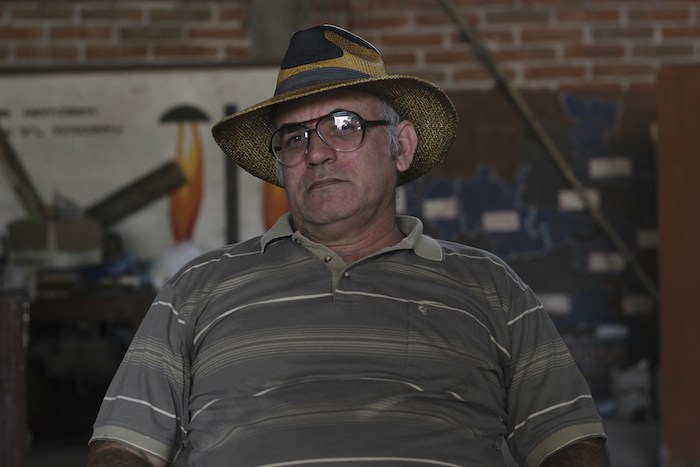 Desafortunadamente La Corrupción Y La Impunidad Se Mantienen Como Características Centrales Del Gobierno Local Afirma Enrique Hernández Salcedo Líder De Autodefensas En El Municipio De Yurécuaro Y Asegura Que Hace Falta Mucho Trabajo Por Hacer Para Considerar a Michoacán Como Un Estado Libre De Crimen Organizado Foto Juan JosÉ Estrada