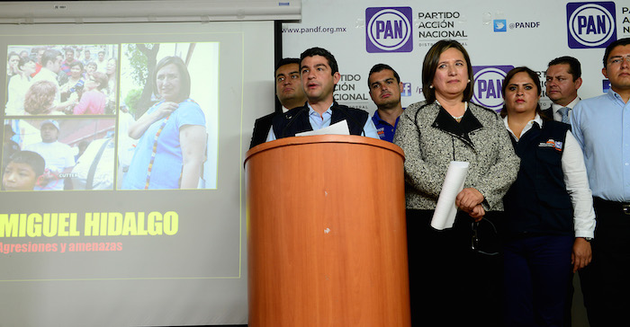 El Pan En La Ciudad De México Enumeró Varios Casos De Presuntos Delitos Que Van Más Allá De Simples Denuncias Por Entrega De Despensas Y Tinacos En época Electoral Foto Especial