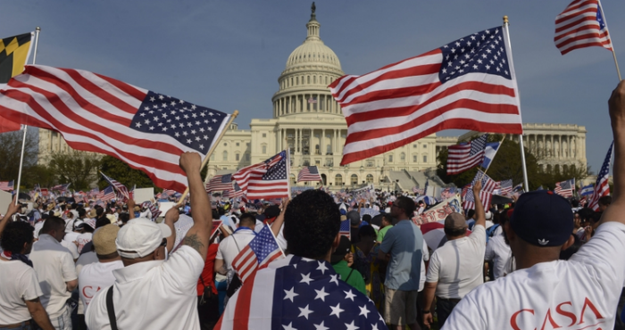 Los latinos, especialmente los mexicanos, van ganando influencia en Estados Unidos. Foto: EFE