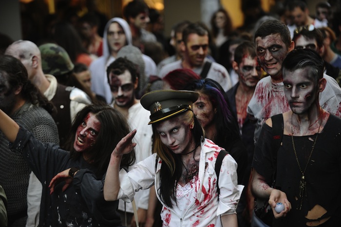 Las posibilidades de que haya zombies humanos es remota. Sin embargo, para las bacterias es una historia muy distinta. Foto: Shutterstock