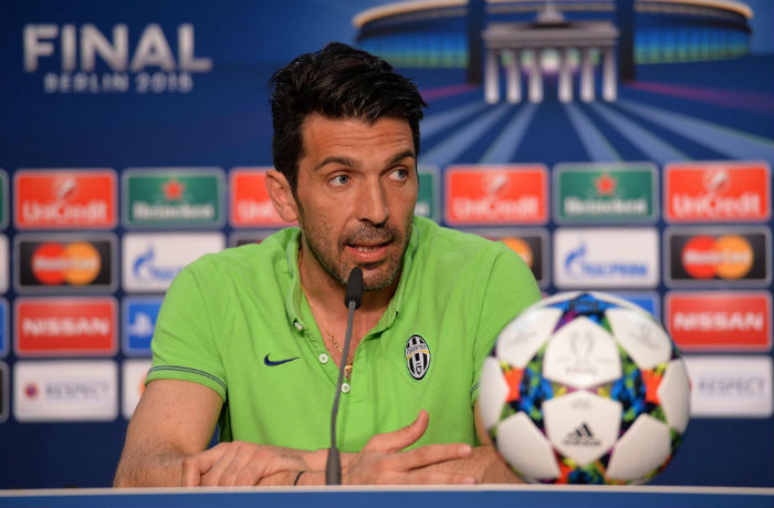 El mítico portero de la Juventus, Gianluigi Buffon, en la conferencia de ayer en Alemania. Foto: Facebook