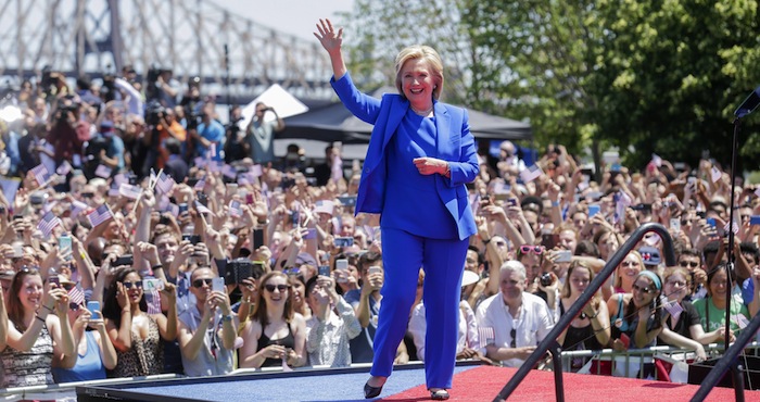 Hillary Clinton Aseguró Hoy Que Busca Defender a Todos Los Estadounidenses Durante Su Primer Discurso De Campaña Foto Efe