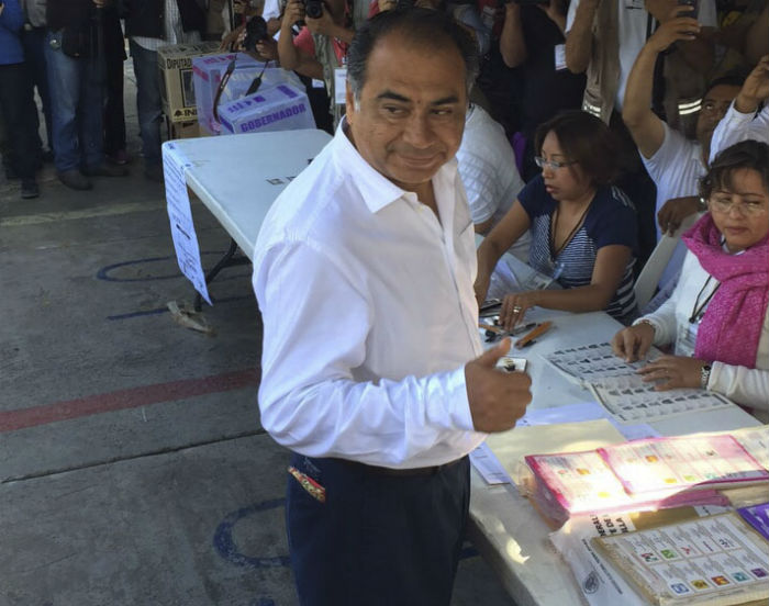 Héctor Astudillo Flores del PRI-PVEM ganó la contienda para el gobierno estatal de Guerrero. Foto; Cuartoscuro. 