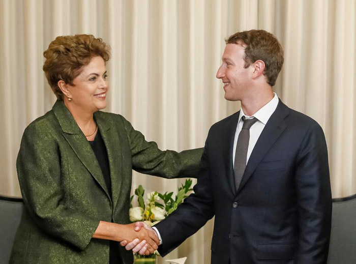 Con Dilma. Foto: Facebook de Mark Zuckerberg